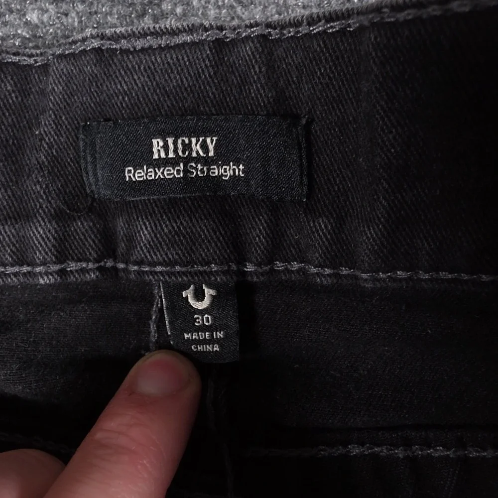 True Religion Ricky Jeans Mens 30x28 Black Flap Pockets Relaxed Straight